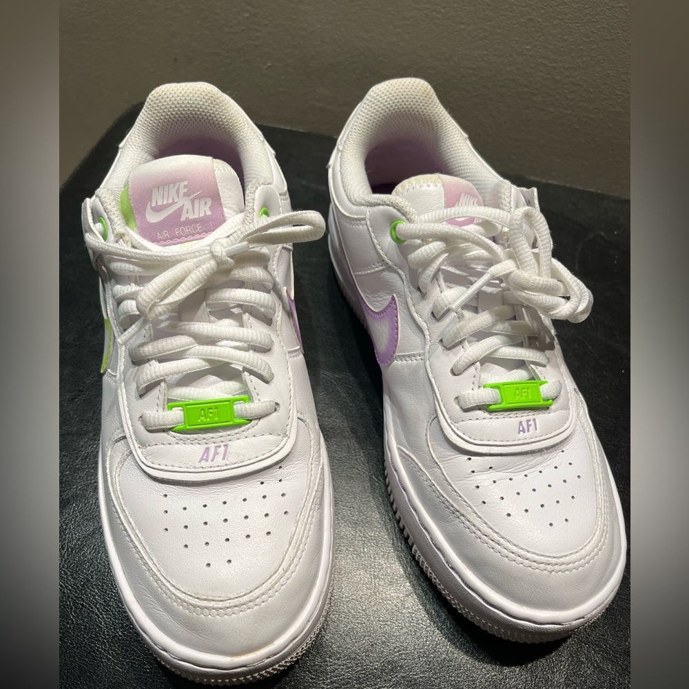Nike Air Force 1, women’s size 7, purple/green accents - Picture 3 of 6